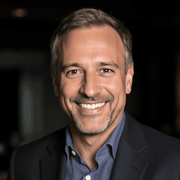 Ádám, 48 éves